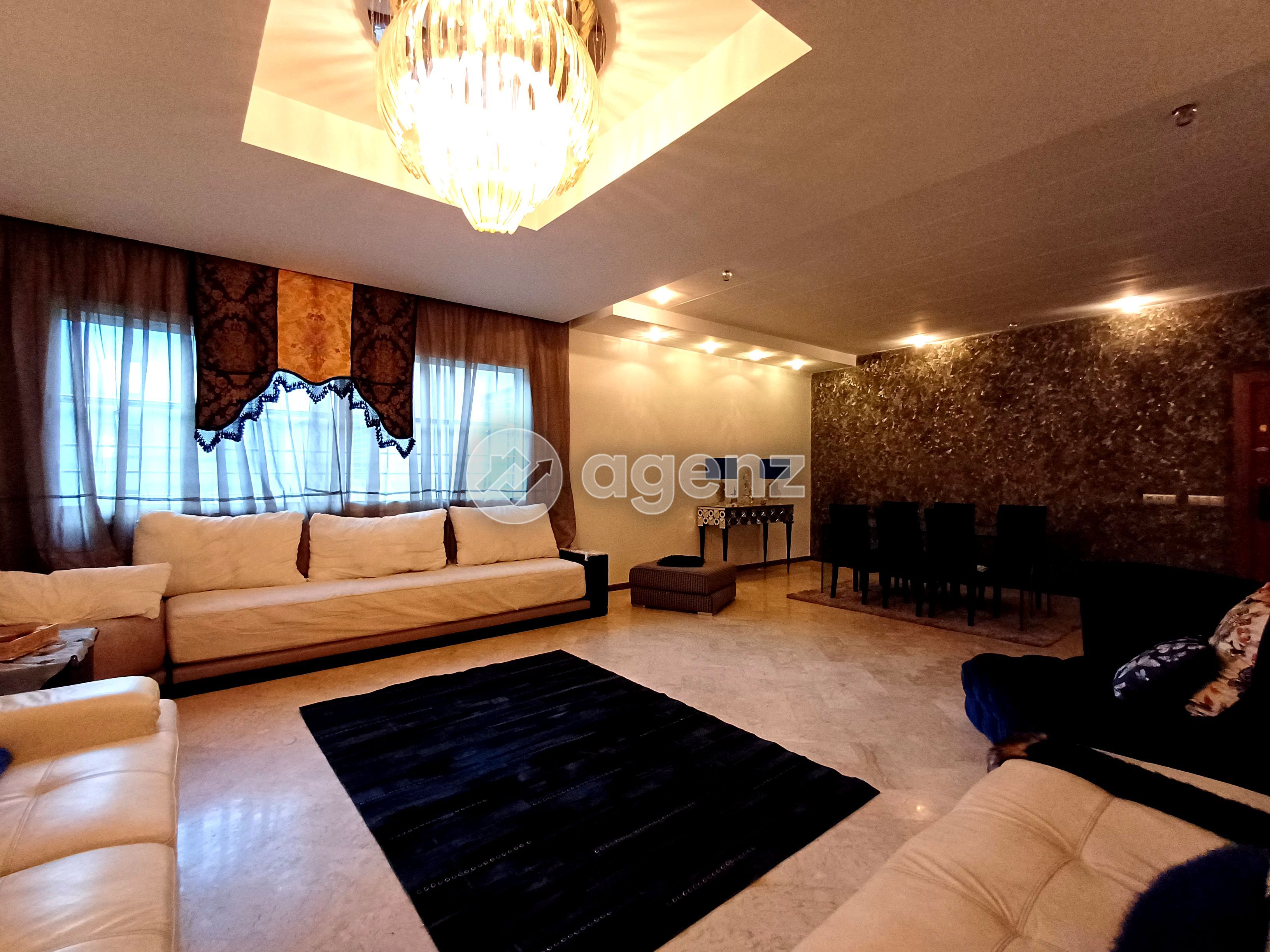 Appartement à vendre à Les Hôpitaux — 5