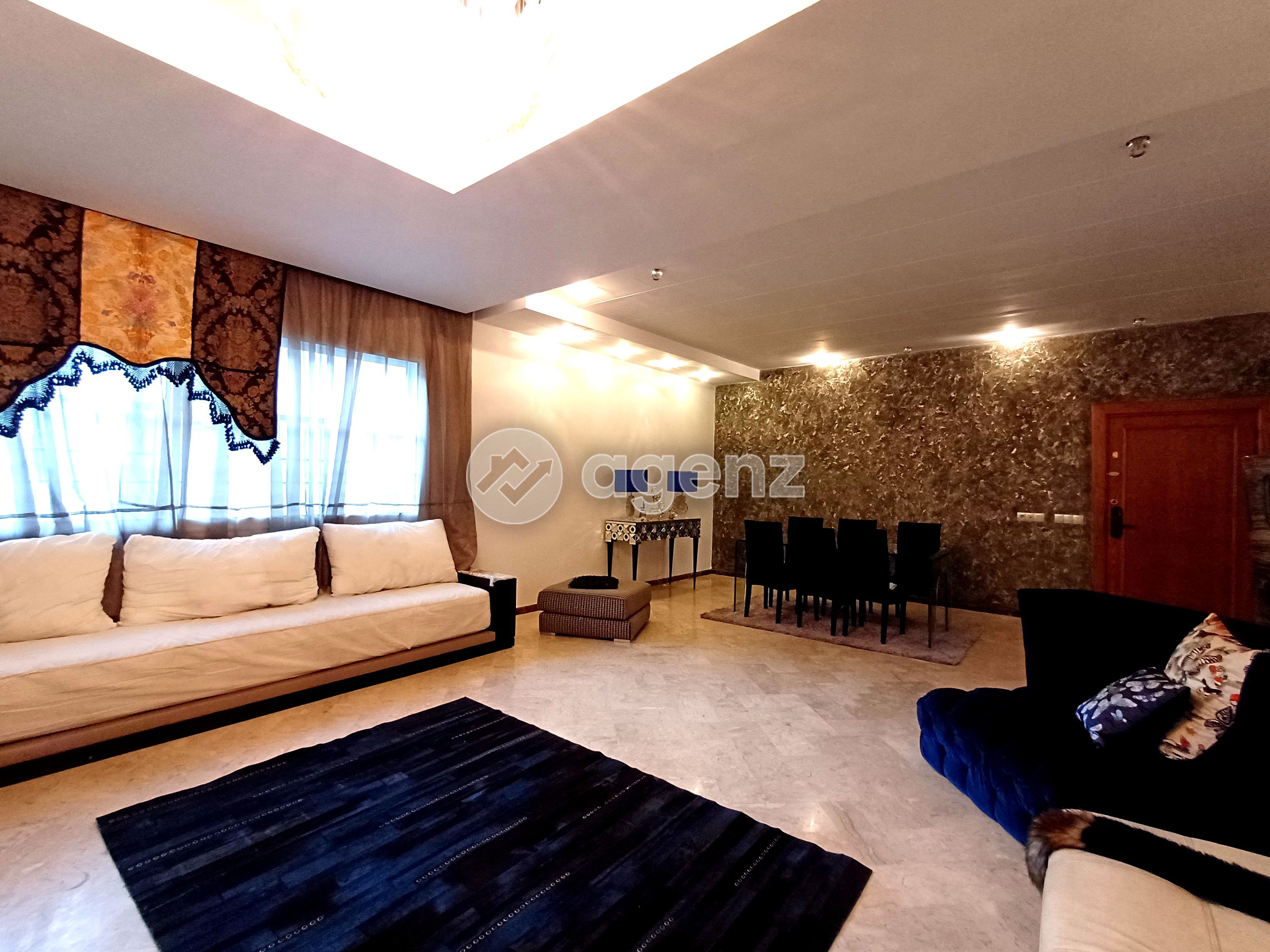 Appartement à vendre à Les Hôpitaux — 2