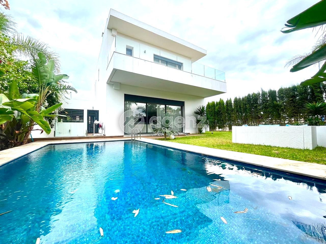 Moderne Villa de 5 chambres à vendre à Tamaris