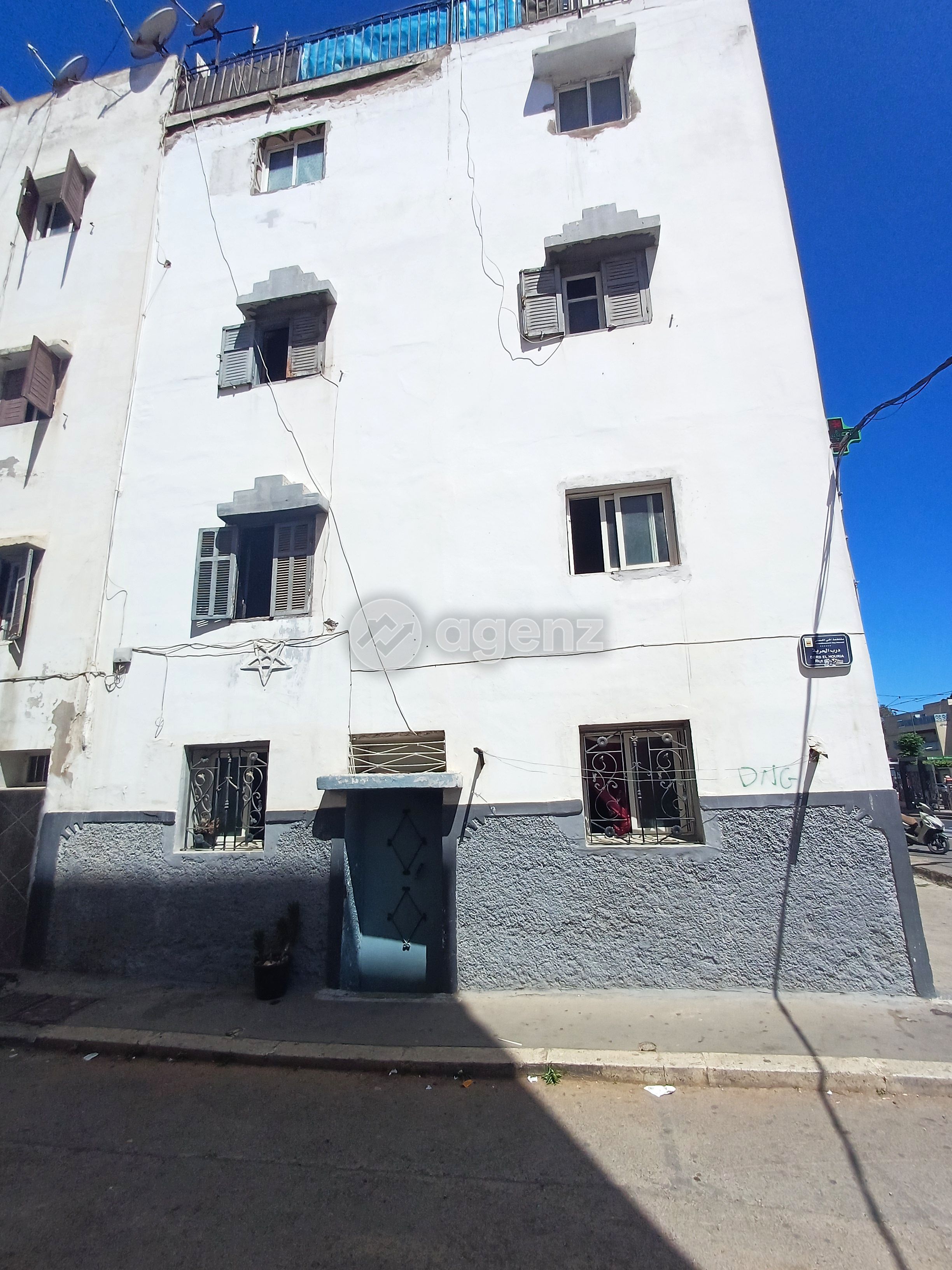 Immeuble de 66 m² à Hay Hassani - Casablanca