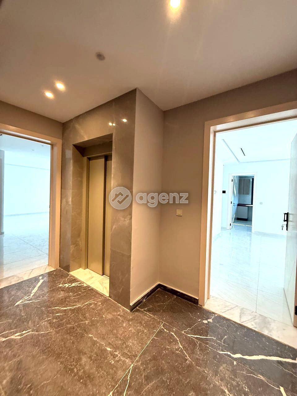 Appartement à vendre à Tanja Balia — 4