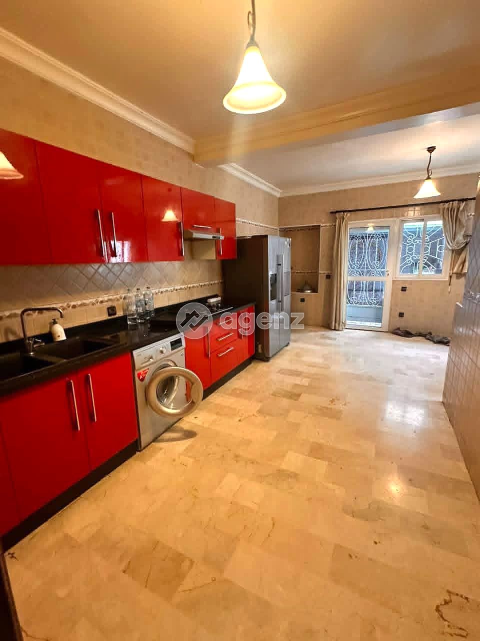 Appartement à louer à Bd Abdelmoumen