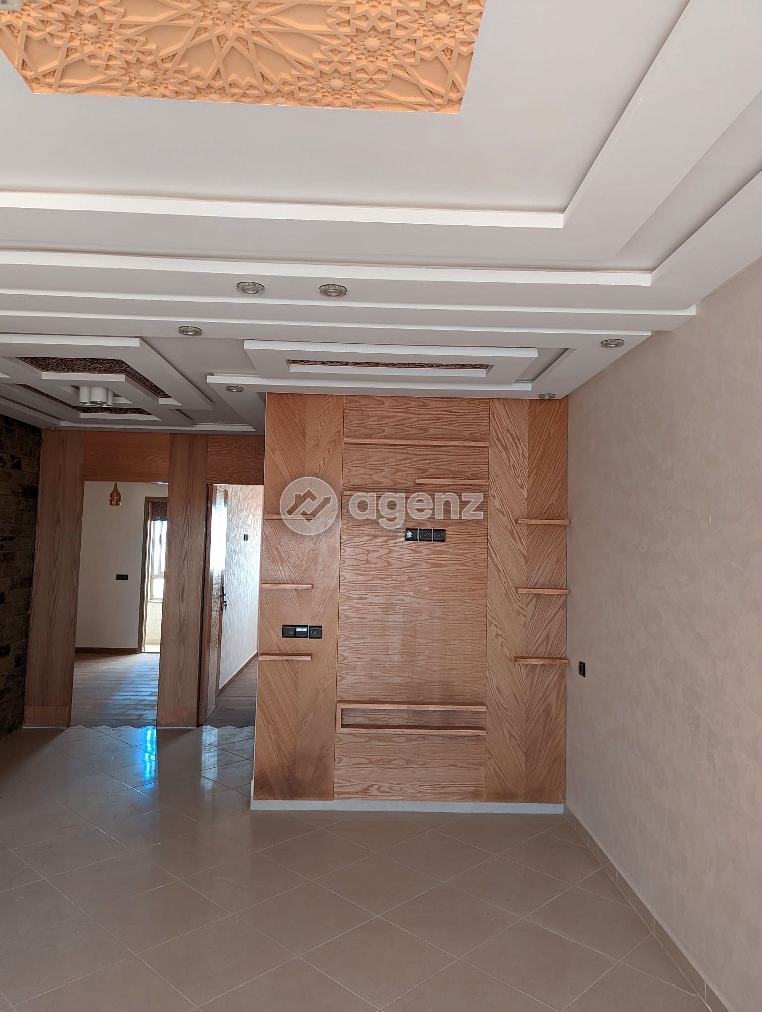 Splendide Appart de 2 chambres  2 Façades à louer — 5