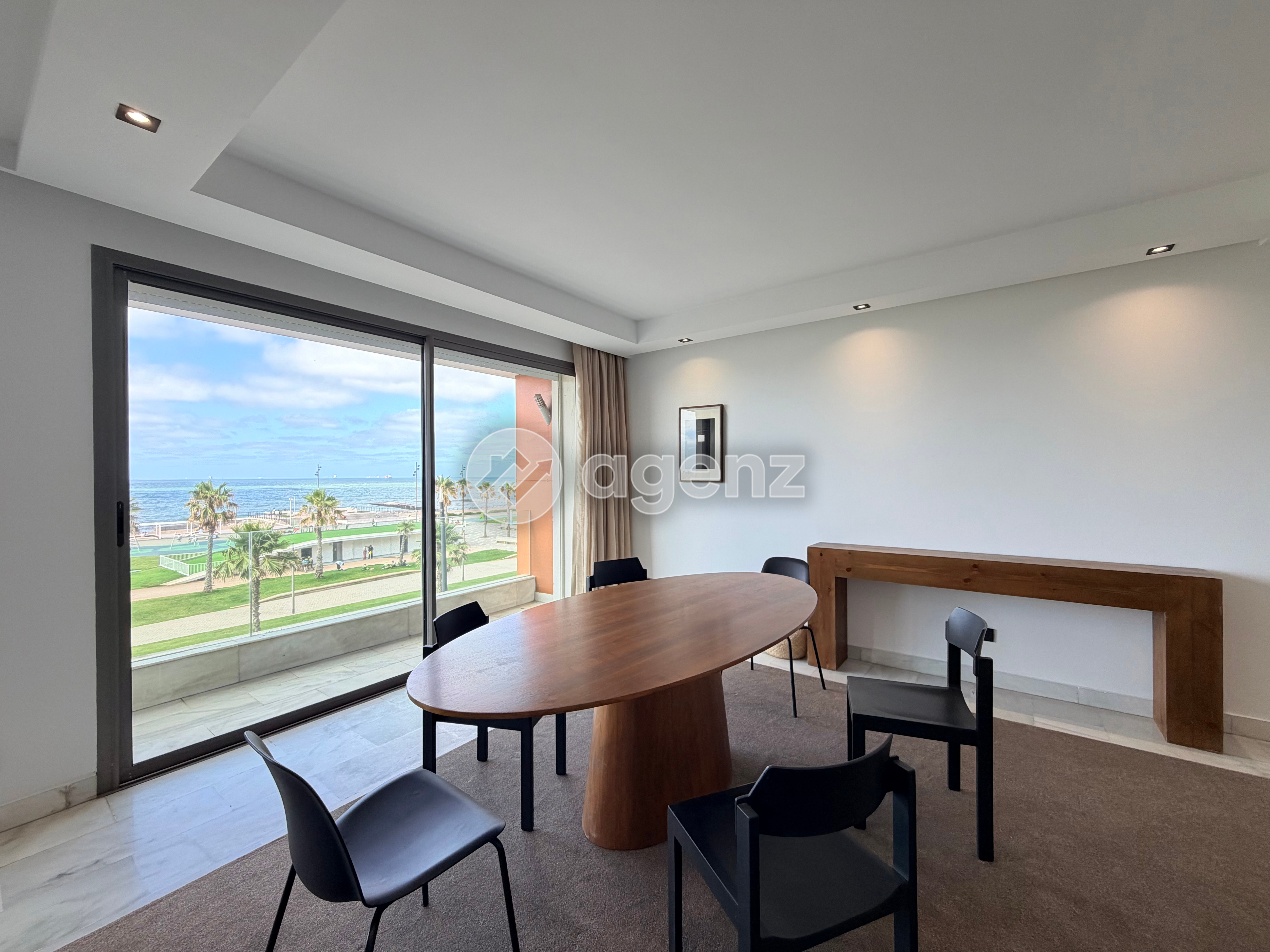 Prestigieux Appartement de 3 chambres à louer à Ain Diab Extension — 3