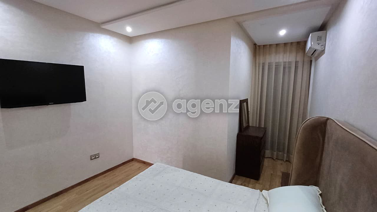 Élégant Appartement de 3 chambres à vendre à Les Hôpitaux — 3