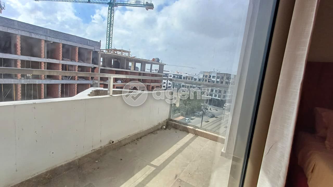Élégant Appartement de 3 chambres à vendre à Les Hôpitaux — 5