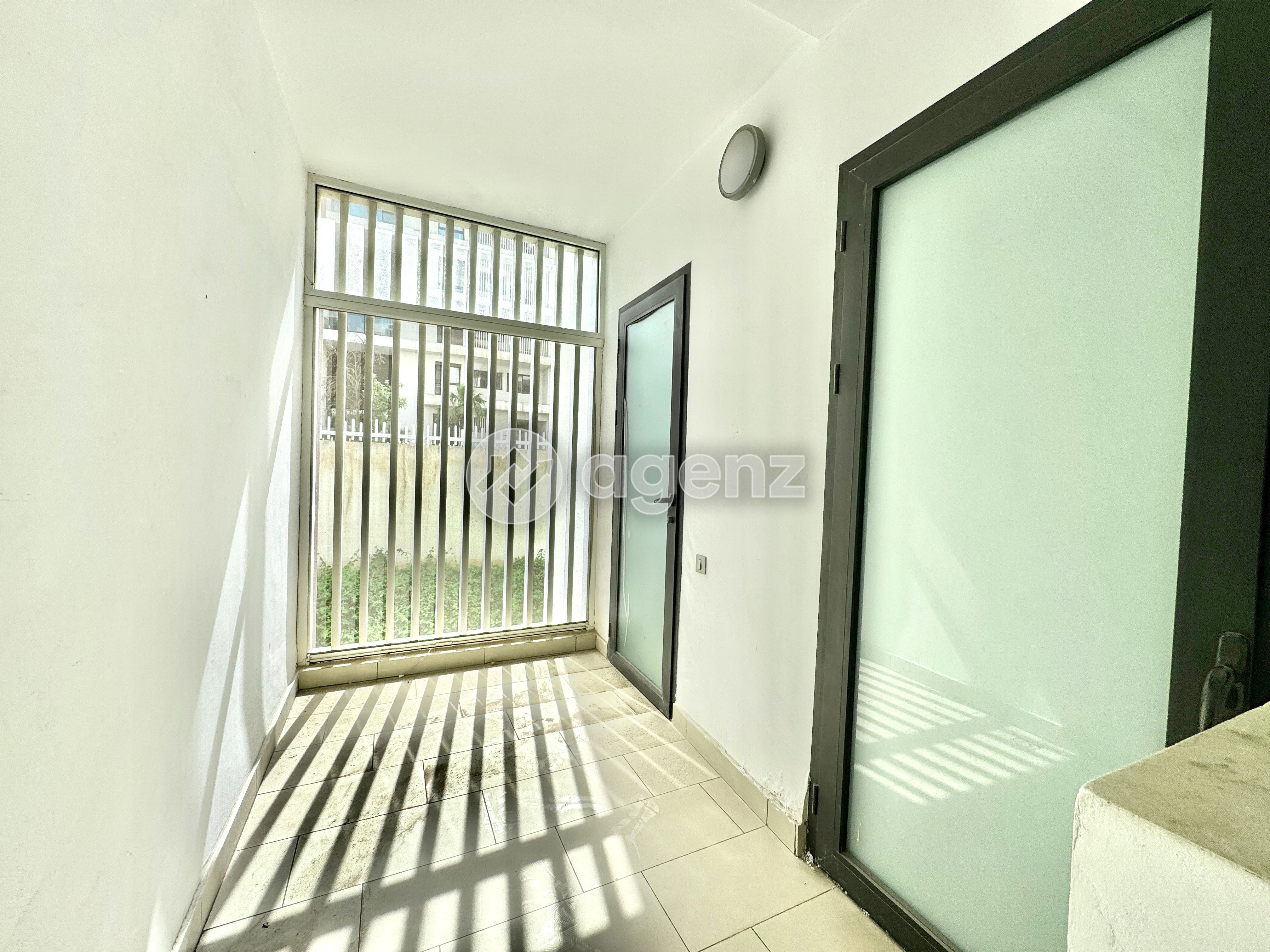 Splendide Appartement de 2 chambres à vendre à Ain Diab Extension — 4
