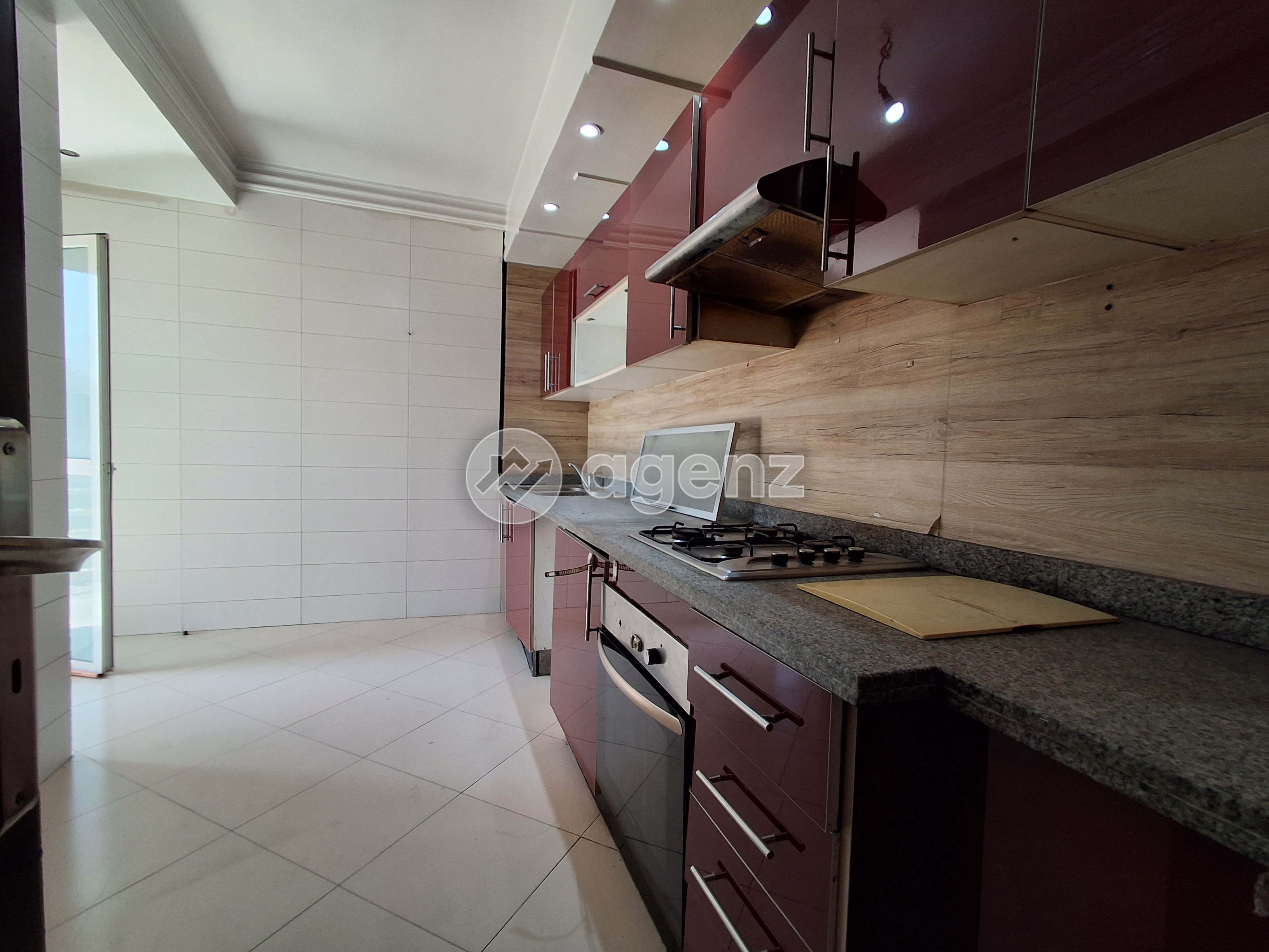 Appartement à finitions soignées - Vue dégagée — 3
