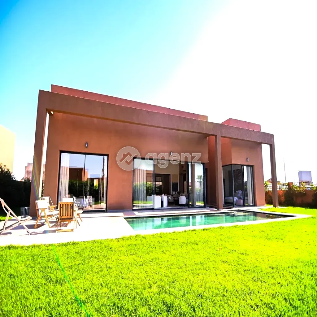 Splendide Villa de 4 chambres à vendre à Route d'Amizmiz