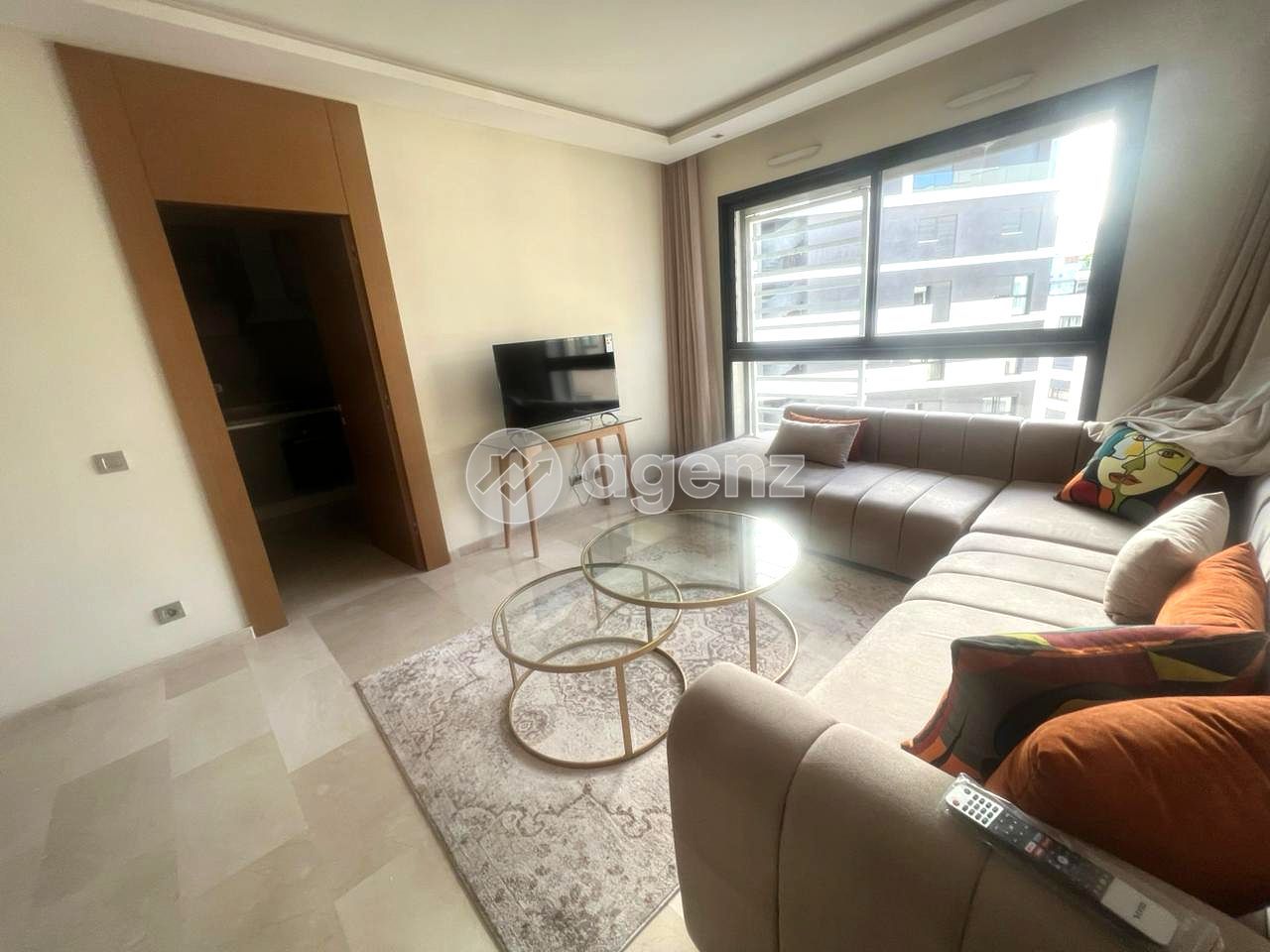 Splendide Appartement Meublé de 2 chambres à louer à Casablanca Finance City — 2