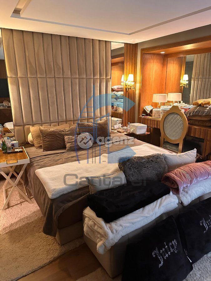 Villa à vendre à Casablanca — 2