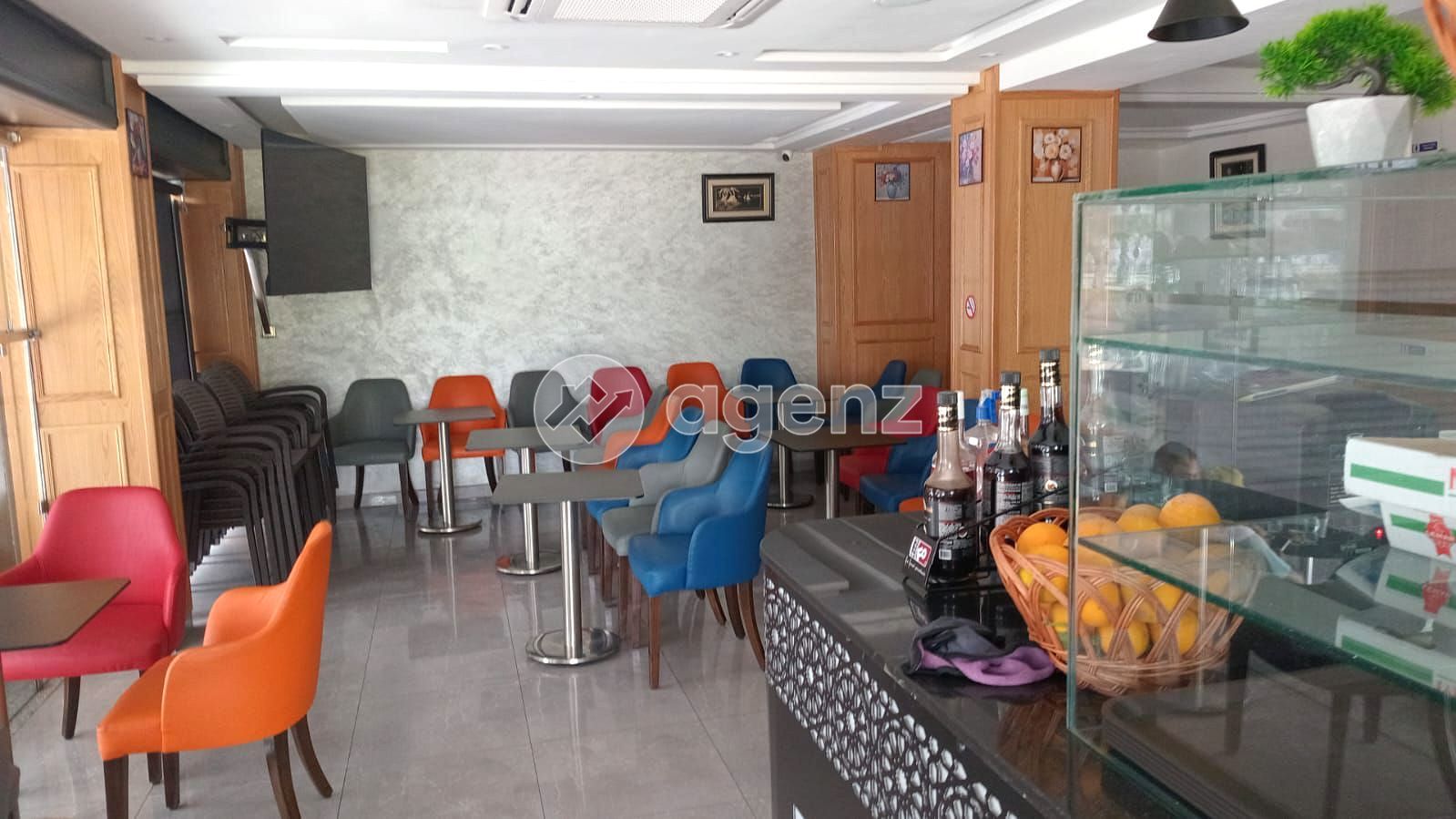 Café restaurant à vendre à avenue al fida a côté de oulad ziane  — 5
