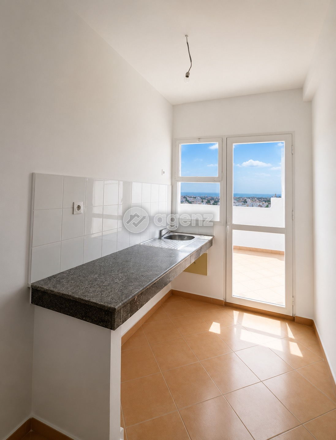 Superbe Appartement de 2 chambres à vendre à La Nouvelle Ville Ibn Batouta — 4