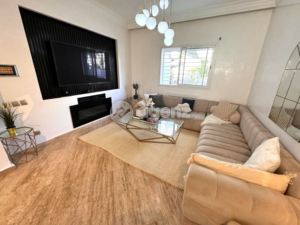 Luxueux Villa de 3 chambres à vendre à Ain Diab Extension