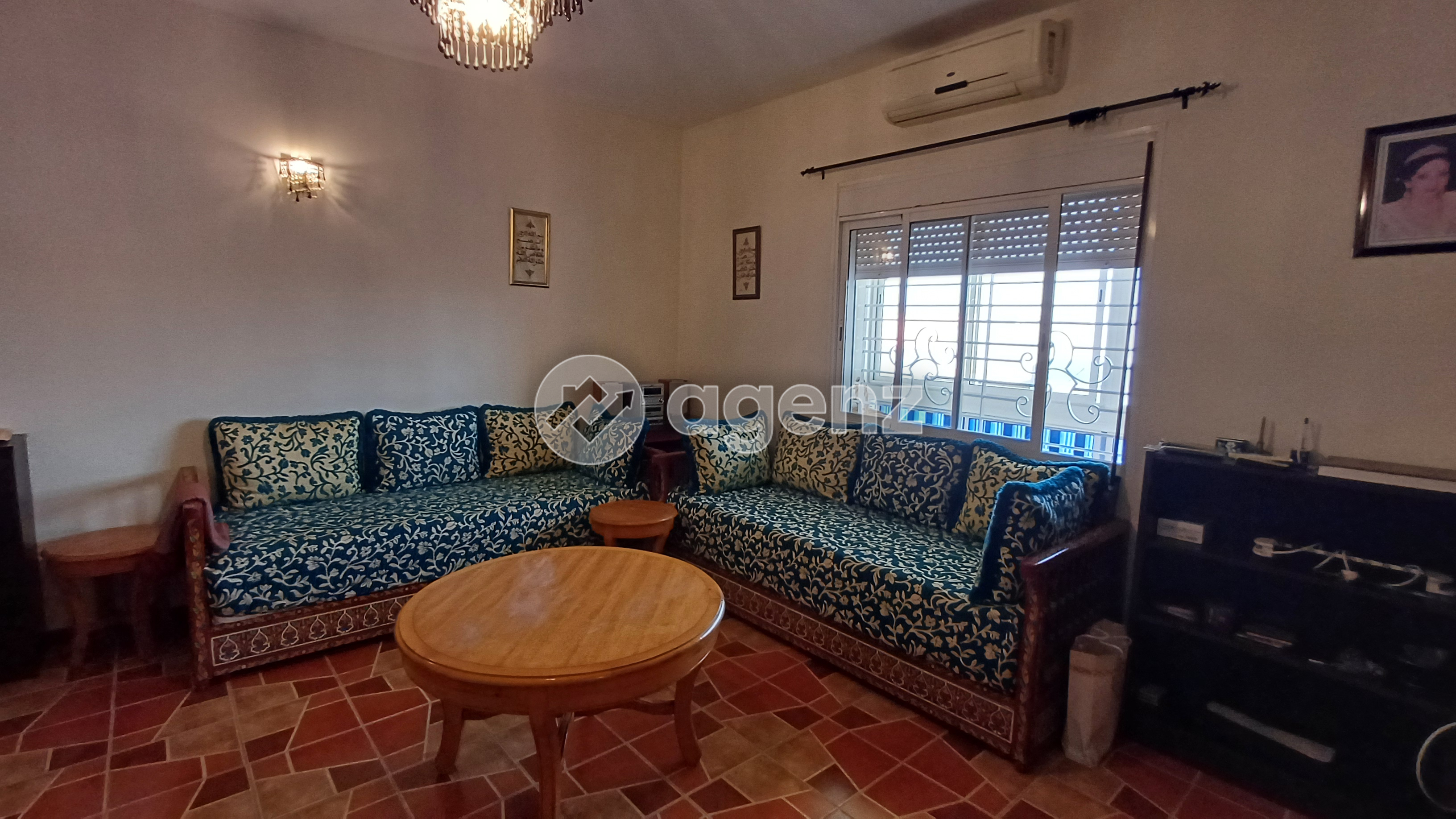 Vidéo de Appartement de 2 chambres - À proximité des commodités à Fadesa nahda, Rabat | Agenz