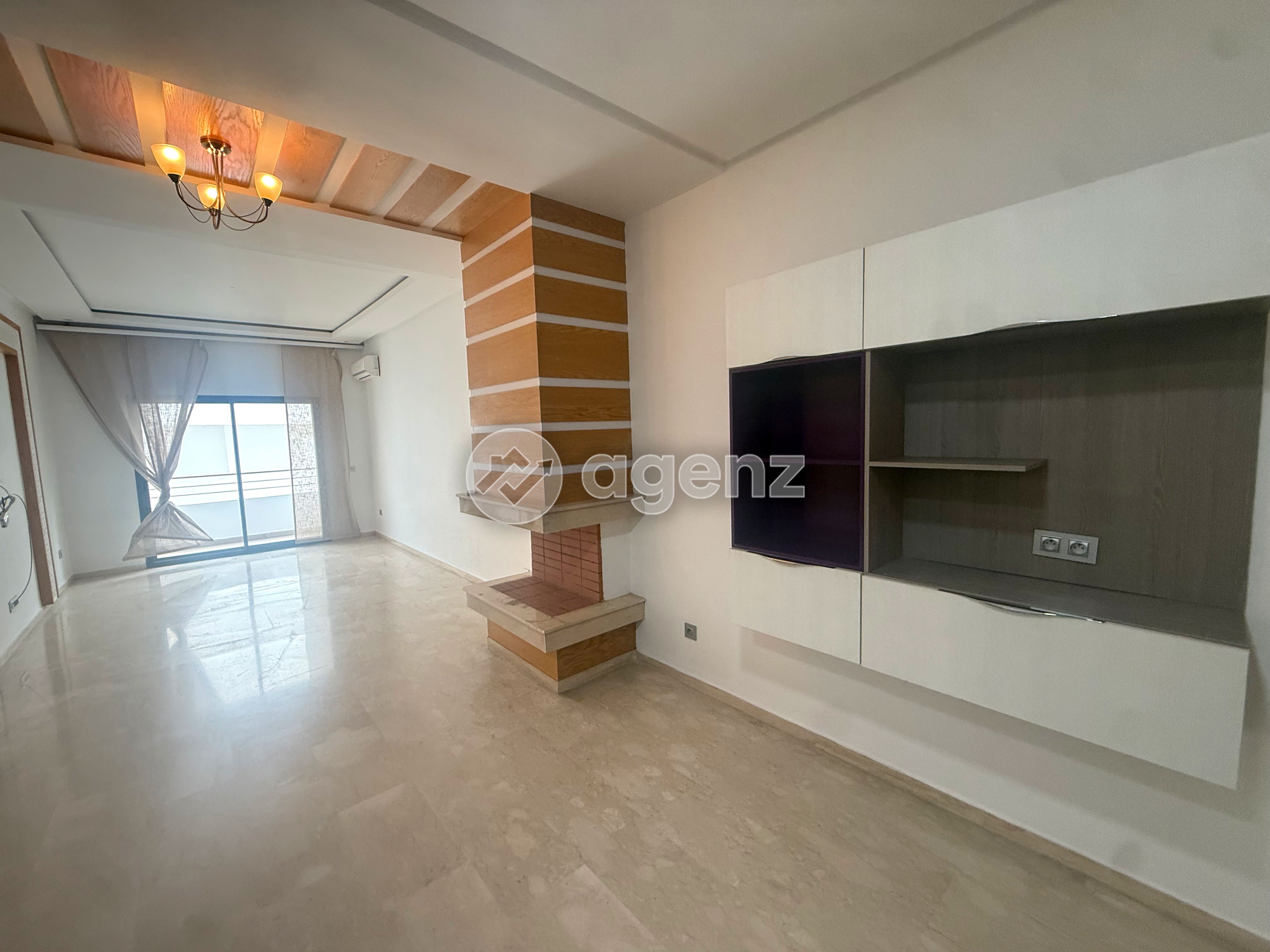 Splendide Appartement de 1 chambre à louer à Les princesses — 2