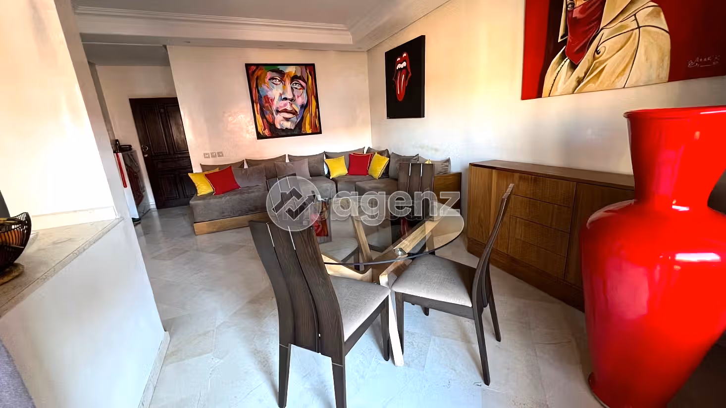 Emplacement stratégique pour cet appartement — 4