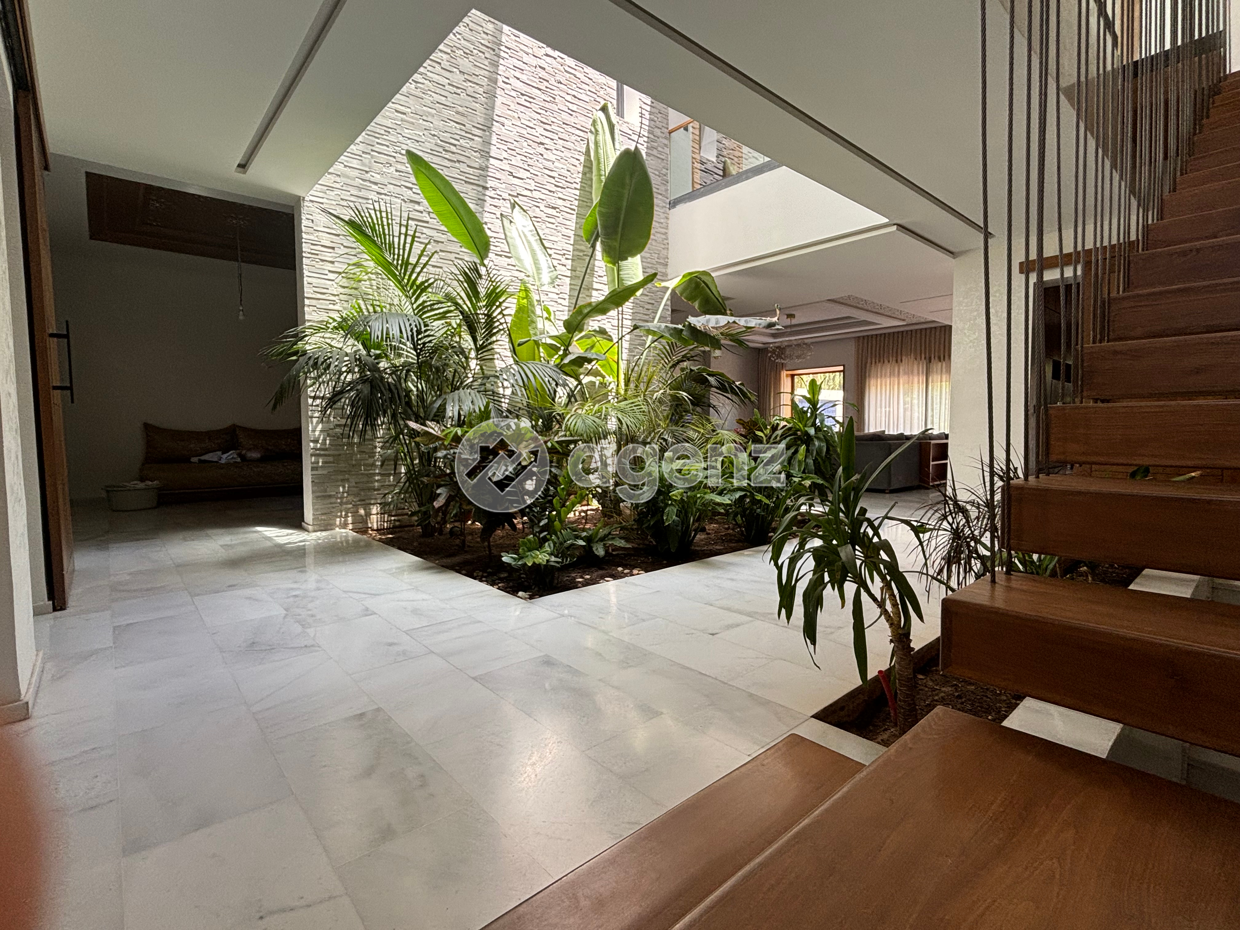 Magnifique villa de 4 pièces à vendre au Golf Argana — 2