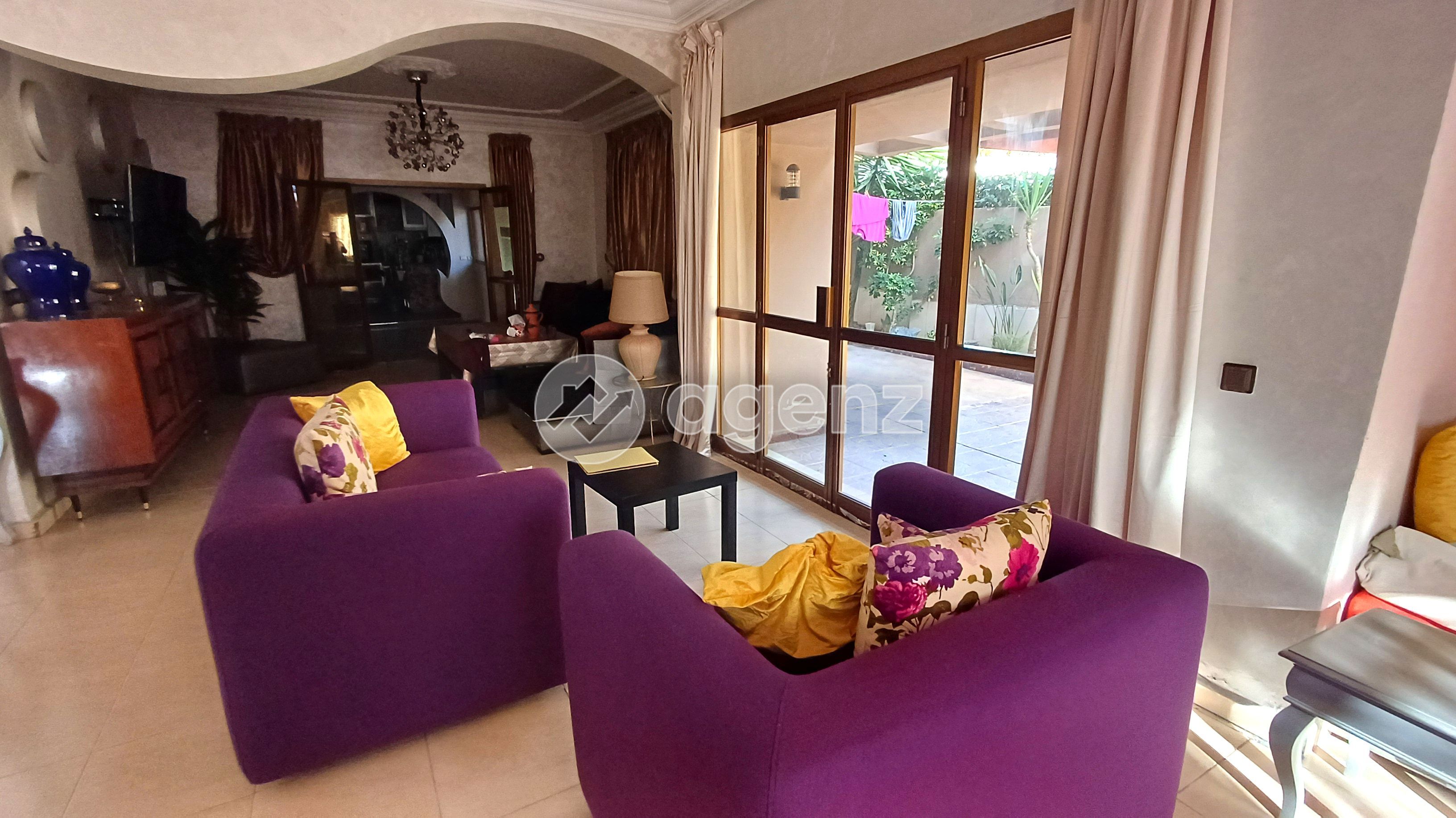 VILLA À RIVIERA – LUMIÈRE, AUTHENTICITÉ ET CONFORT FAMILIAL