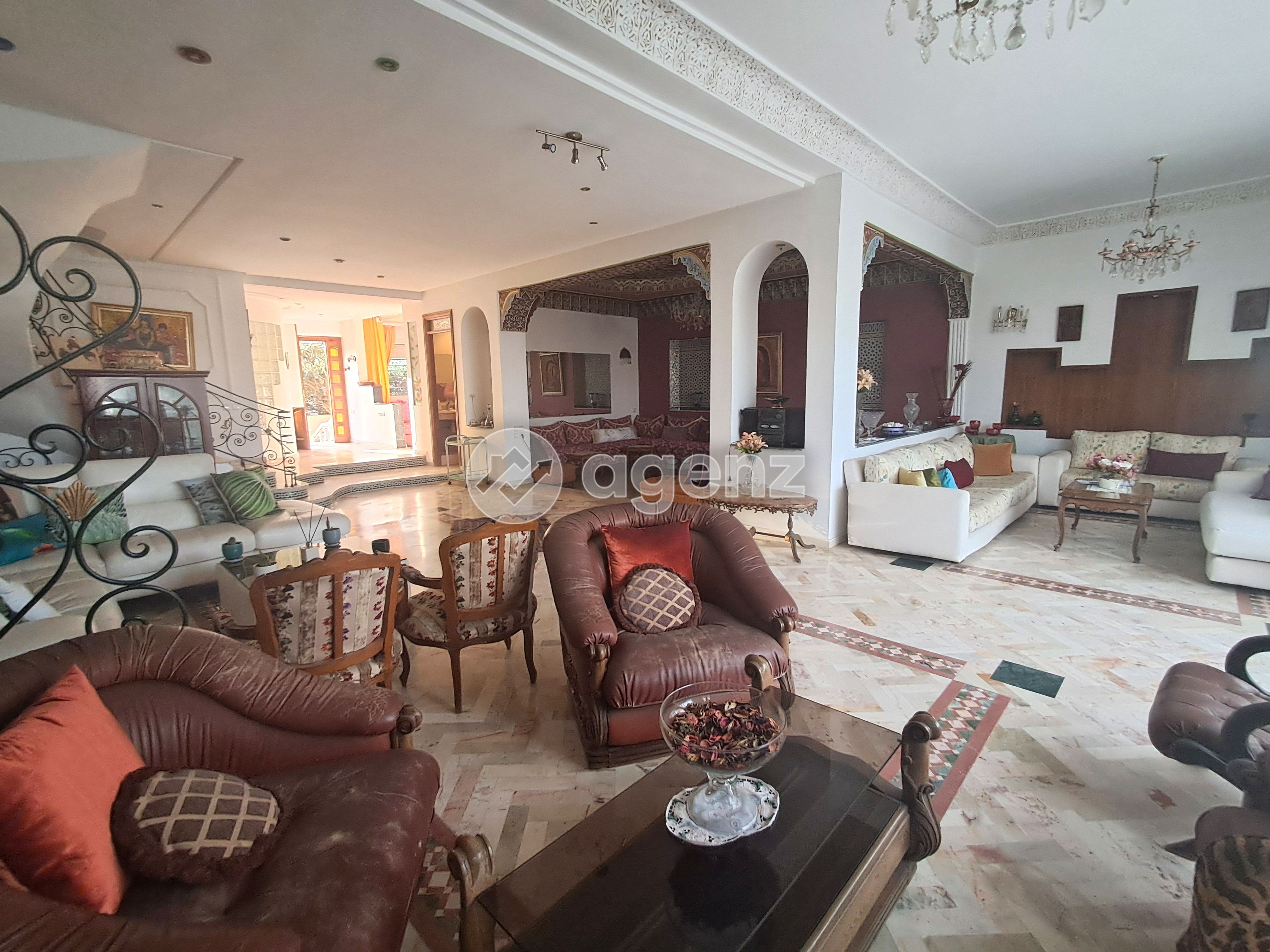 Villa à vendre à Sidi Maarouf