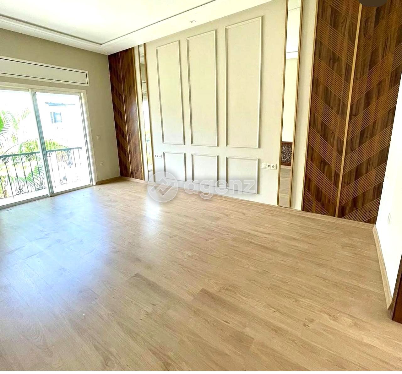 Charmant Villa neuve à vendre à Boubana 
