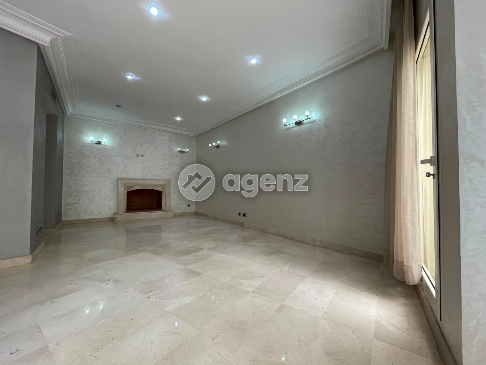 Prestigieux Appartement de 3 chambres à louer à Gauthier — 2