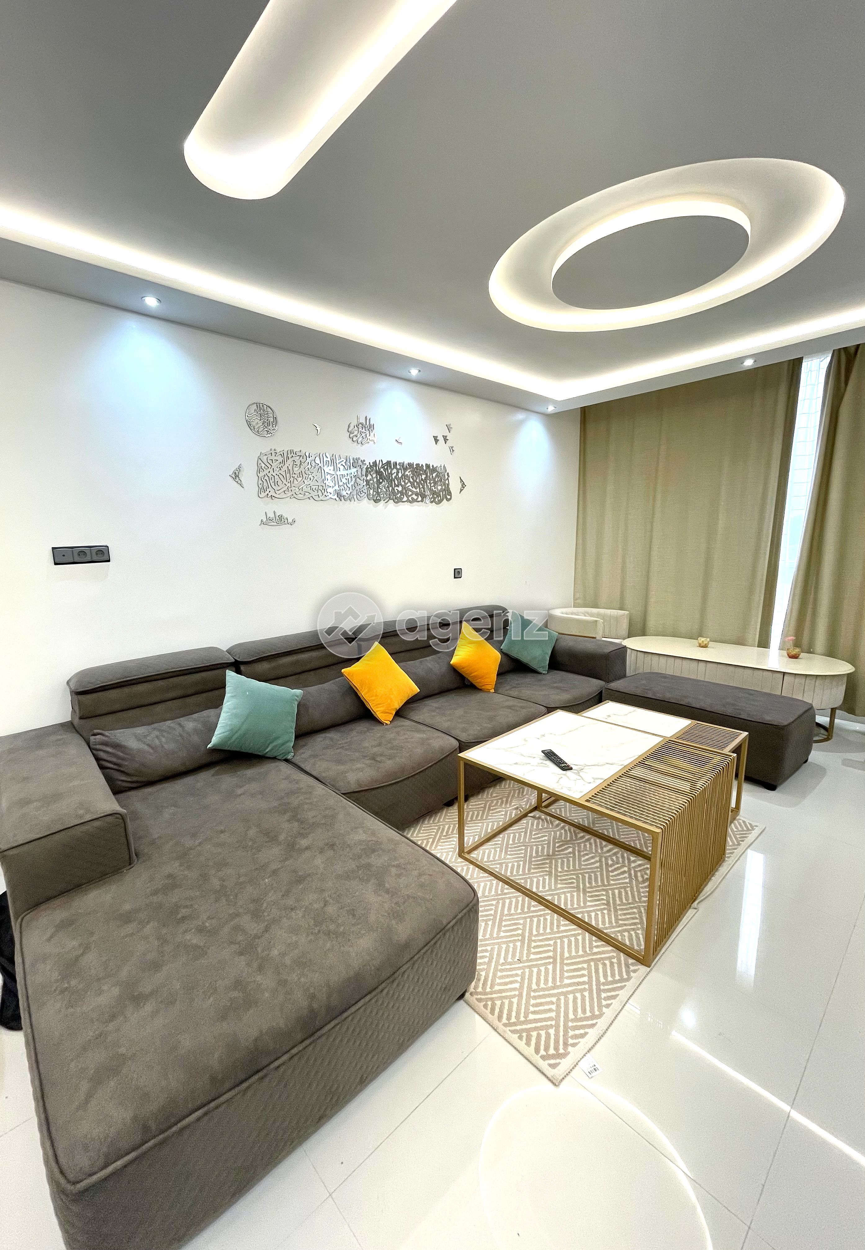 Charmant appartement de 2 chambres à vendre vue sur piscine et sur mer  — 3