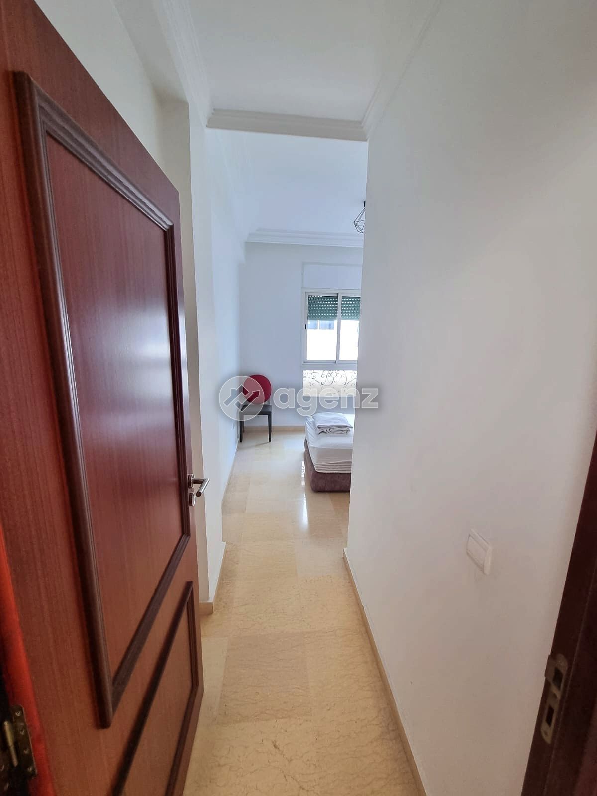 Superbe Appartement de 3 chambres à vendre à Bourgogne Ouest — 5