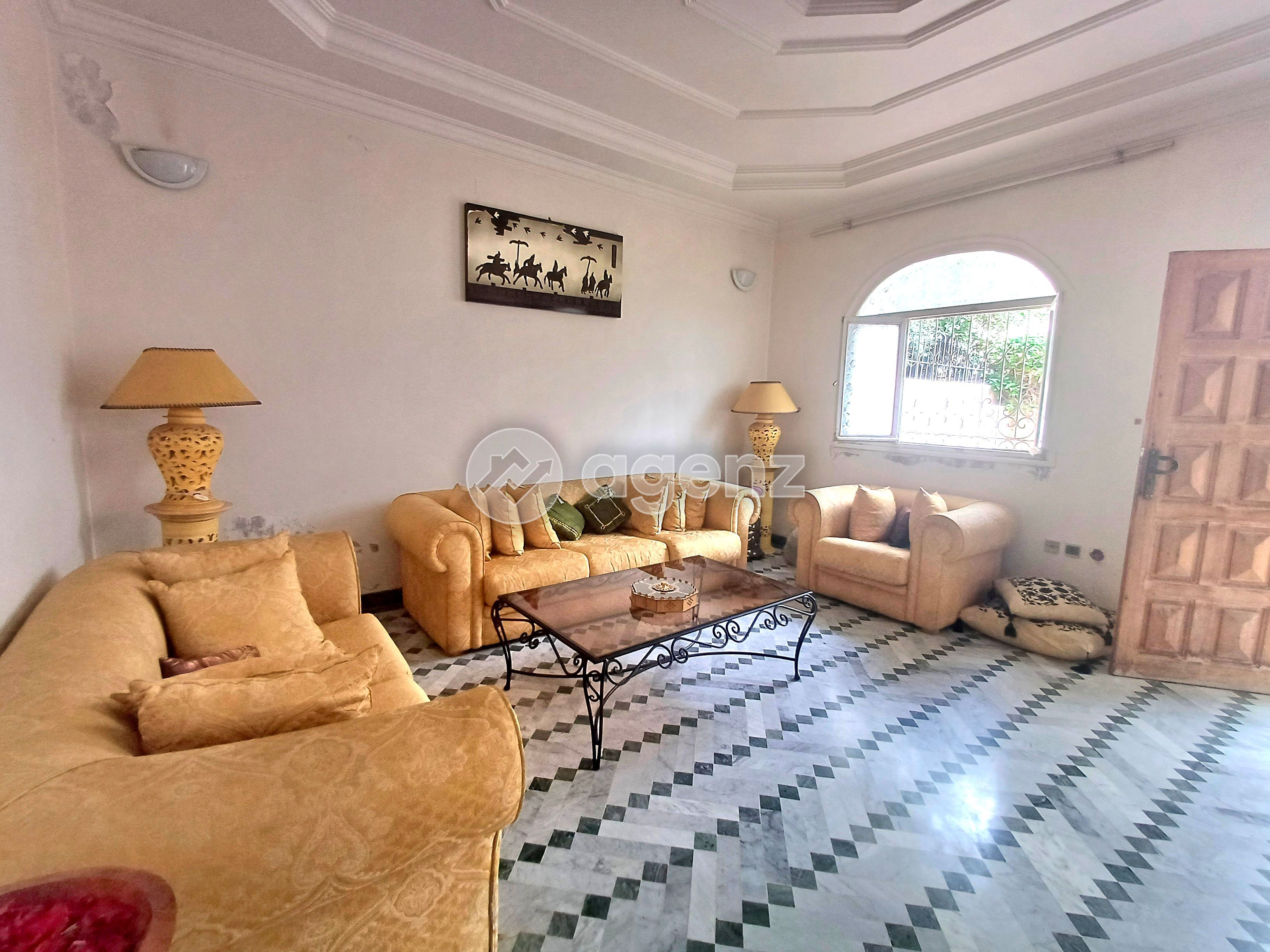 Villa à vendre à Hay Dakhla — 2