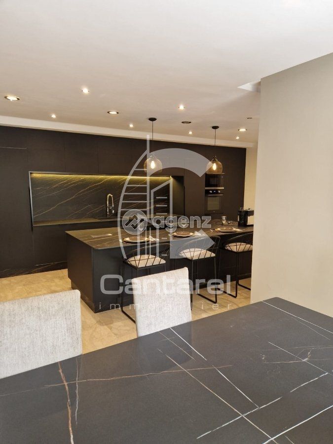 Villa à vendre à Casablanca — 2
