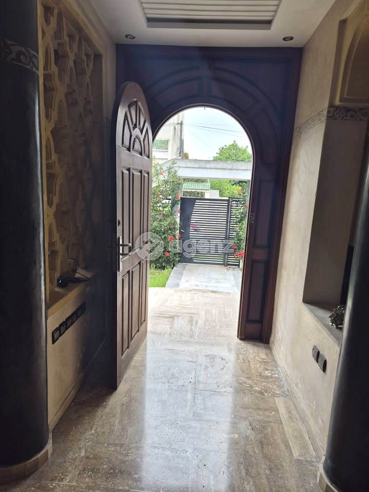 Magnifique Villa de 4 facade bir rami EST  — 2