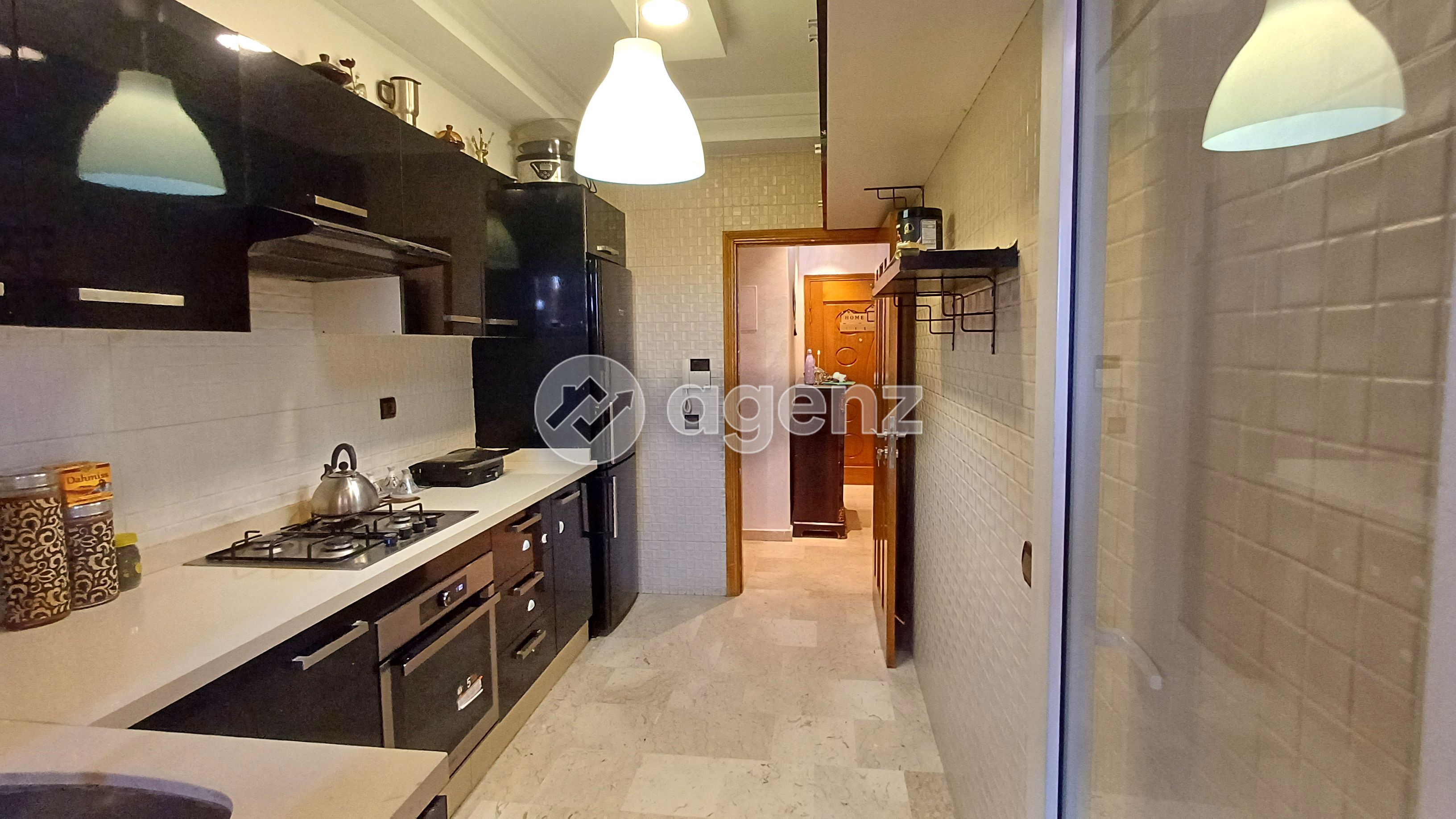 APPARTEMENT LUMINEUX ET CONFORTABLE À L’OASIS – SANS VIS-À-VIS — 3