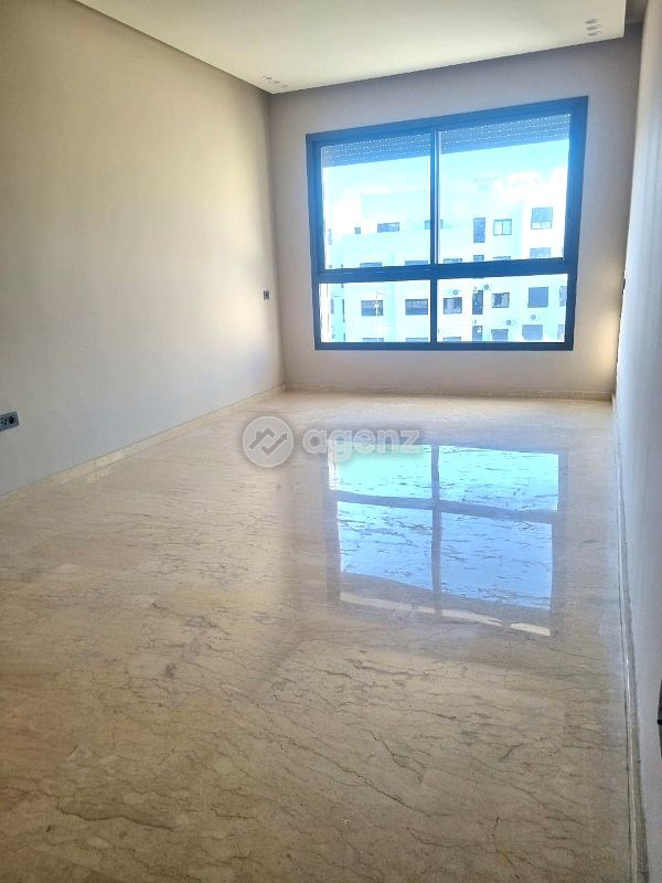 Appartement à louer à Val Fleurie — 2