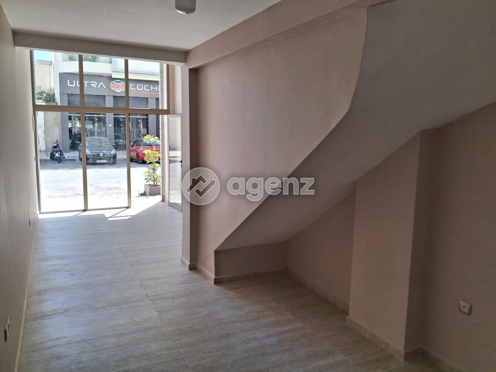 À Louer Local commercial 46 m² à Casablanca — 3