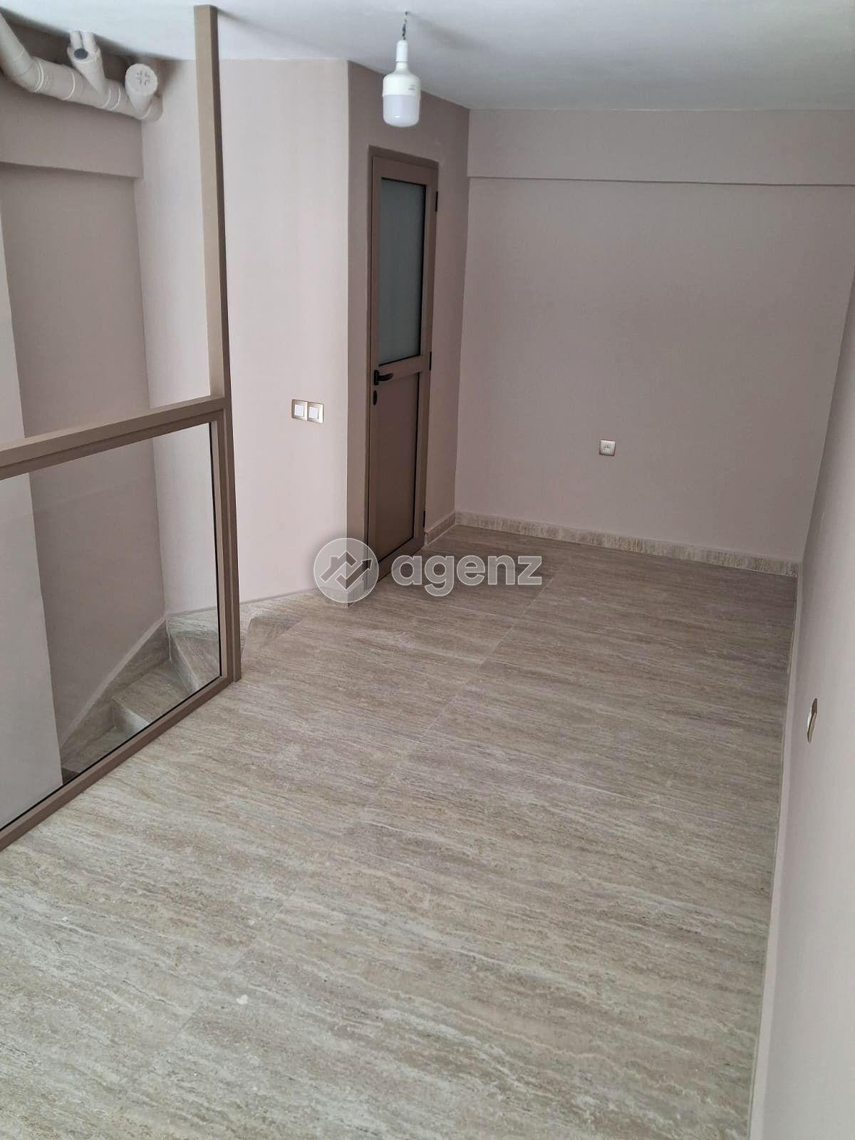 À Louer Local commercial 46 m² à Casablanca — 5