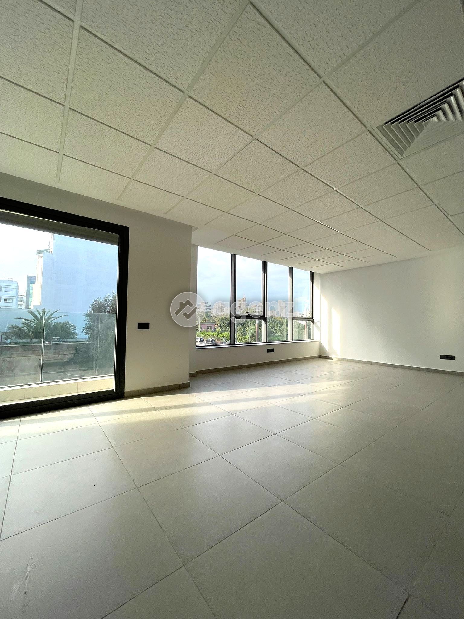 Moderne Bureau à louer à Casablanca Finance City