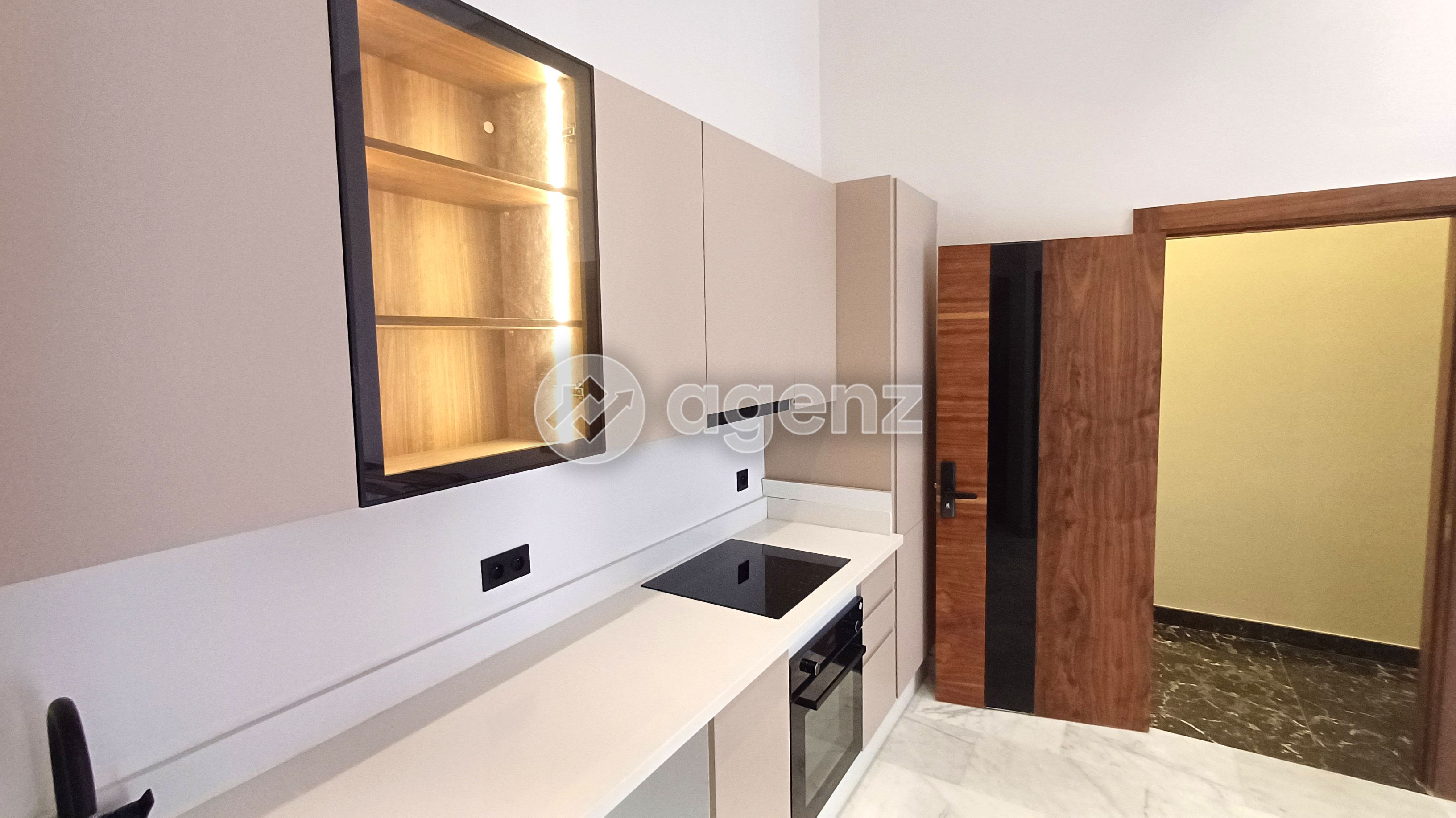 Appartement à vendre à Hermitage — 3