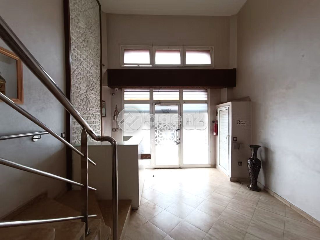 Local commercial 205 m² fort potentiel à Marrakech — 3