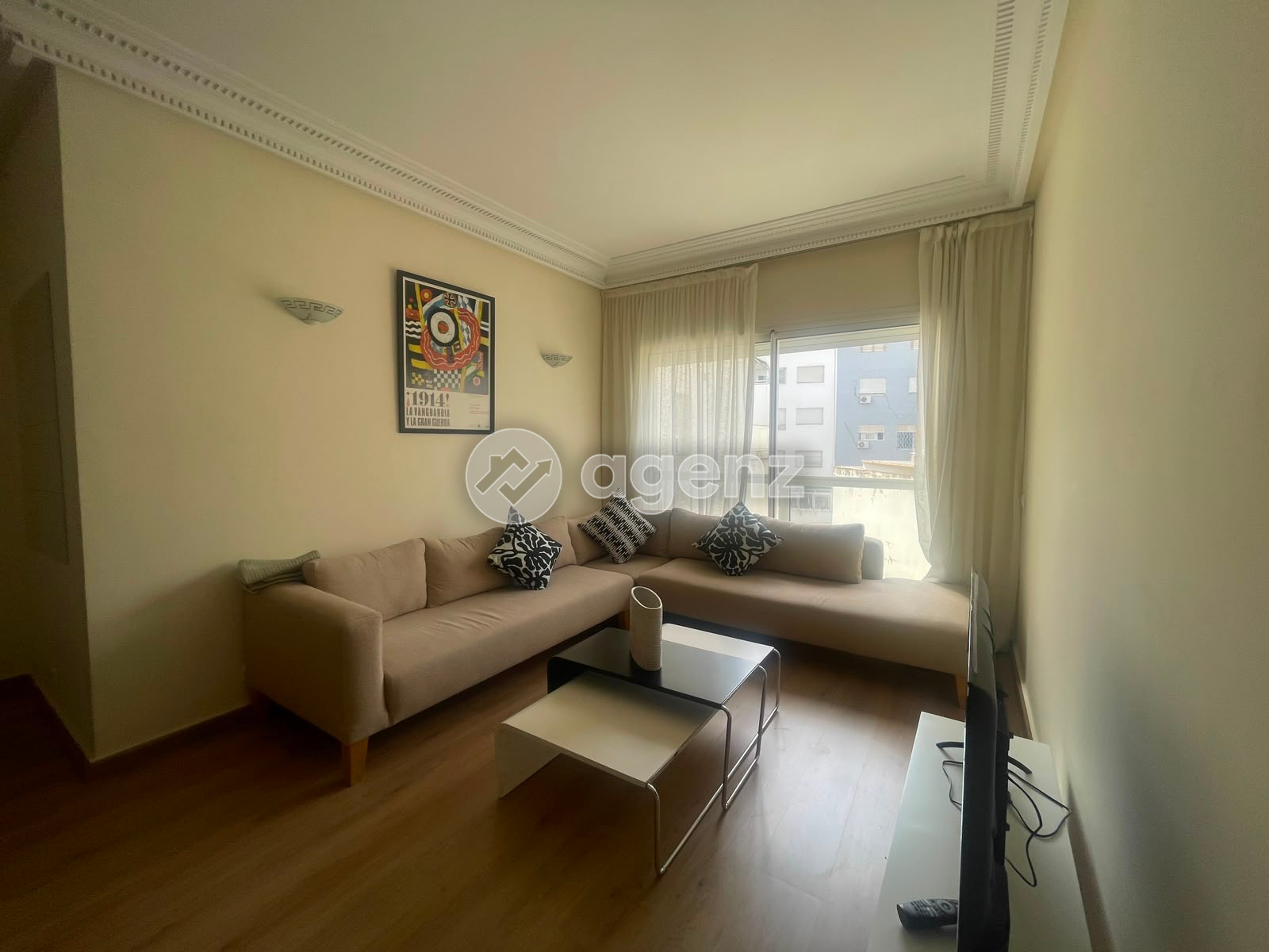 Prestigieux Appartement de 2 chambres à louer à Ziraoui — 2