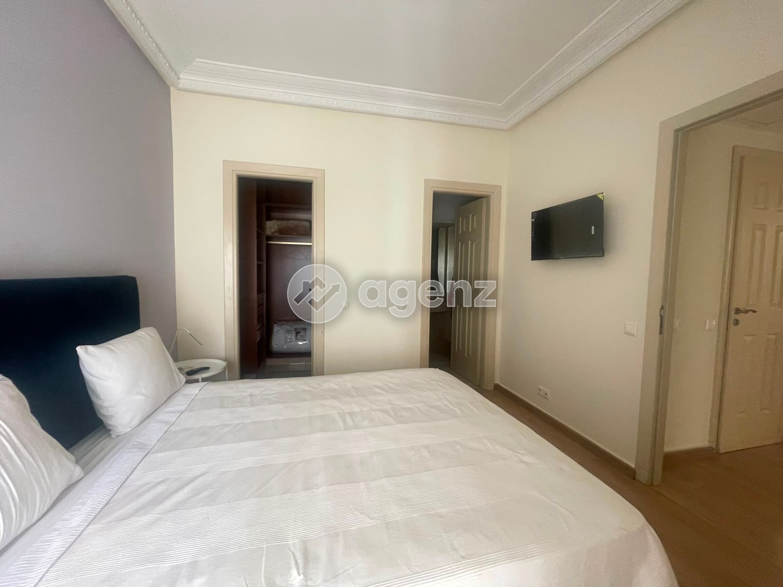 Prestigieux Appartement de 2 chambres à louer à Ziraoui — 5