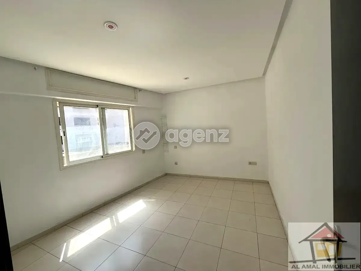 benjdia appartement a vente sup 141 M 3 Chambres — 2