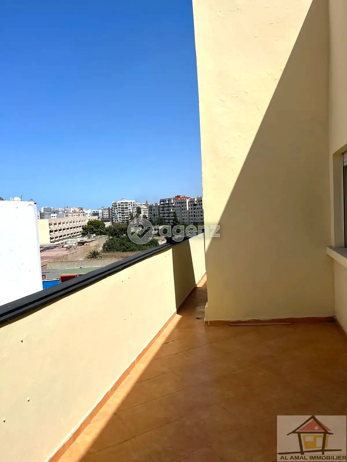 benjdia appartement a vente sup 141 M 3 Chambres — 4
