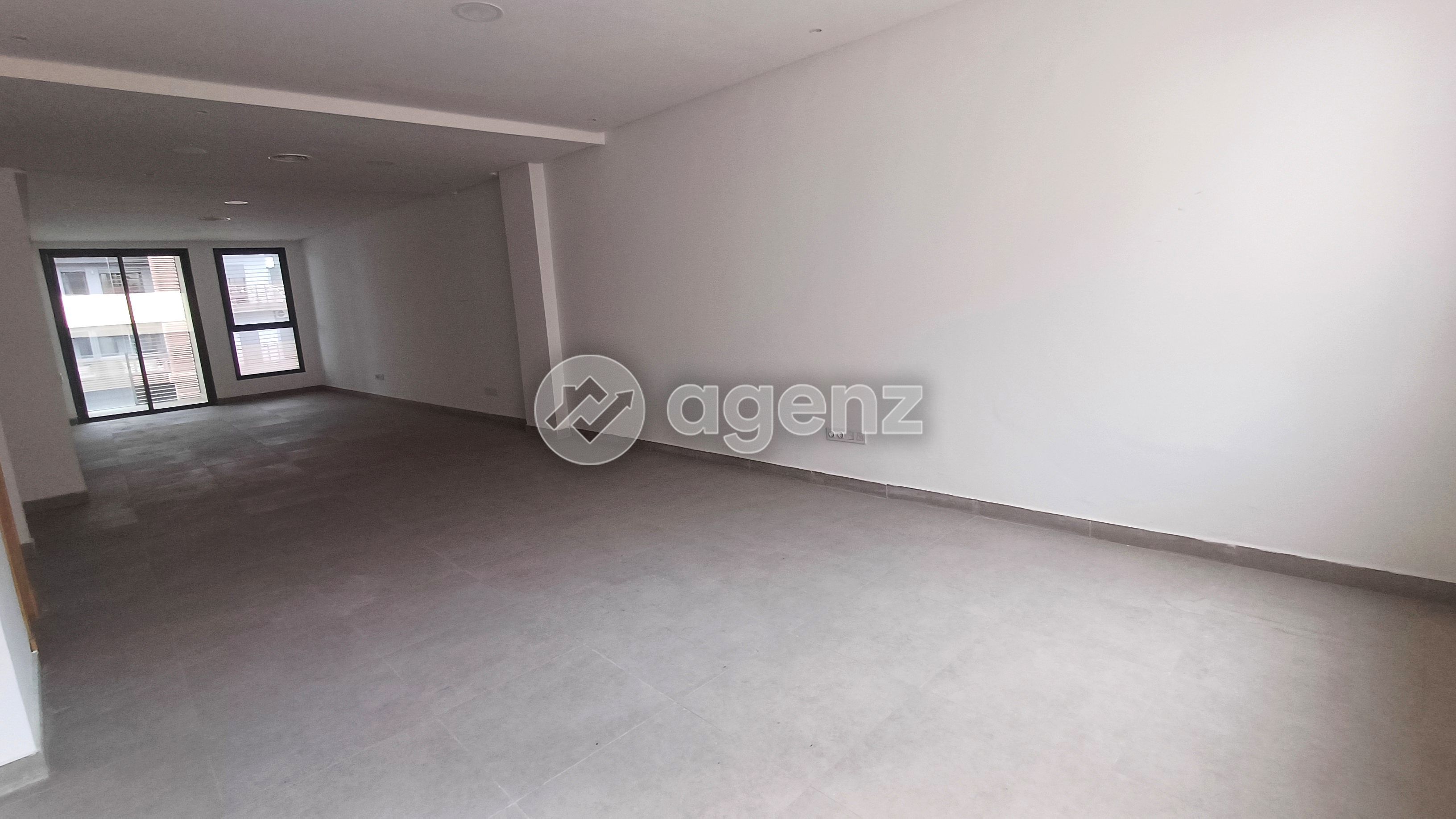 Bureau de 76 m² aux Hôpitaux - Casablanca — 4
