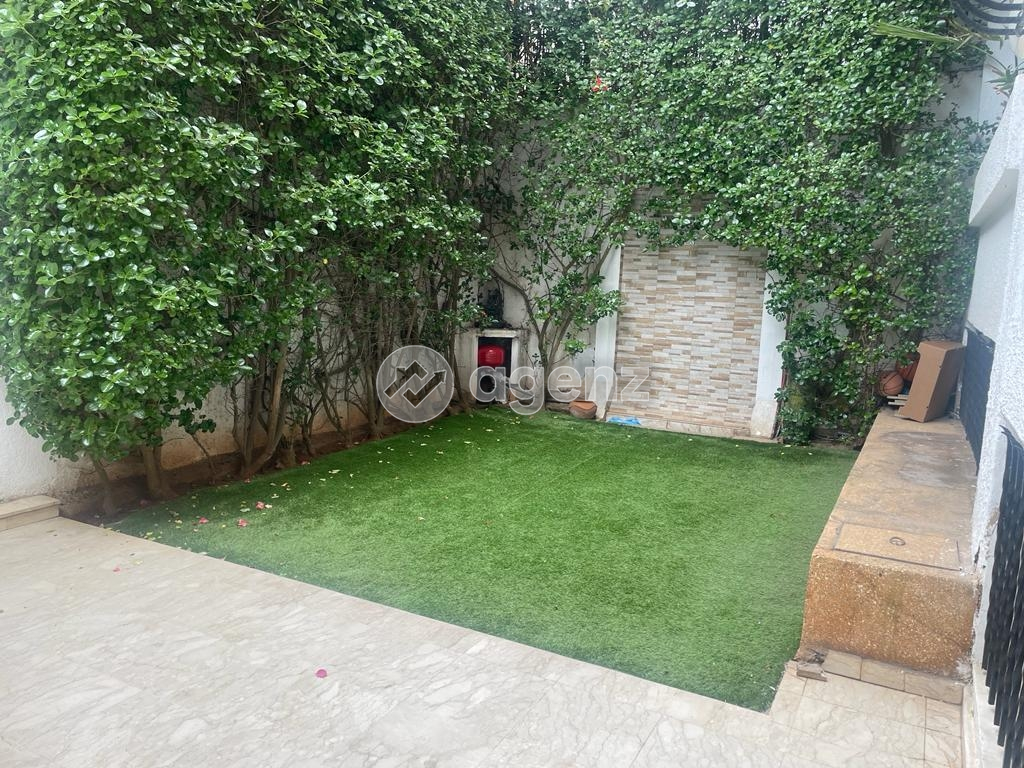 Villa à louer à Casablanca