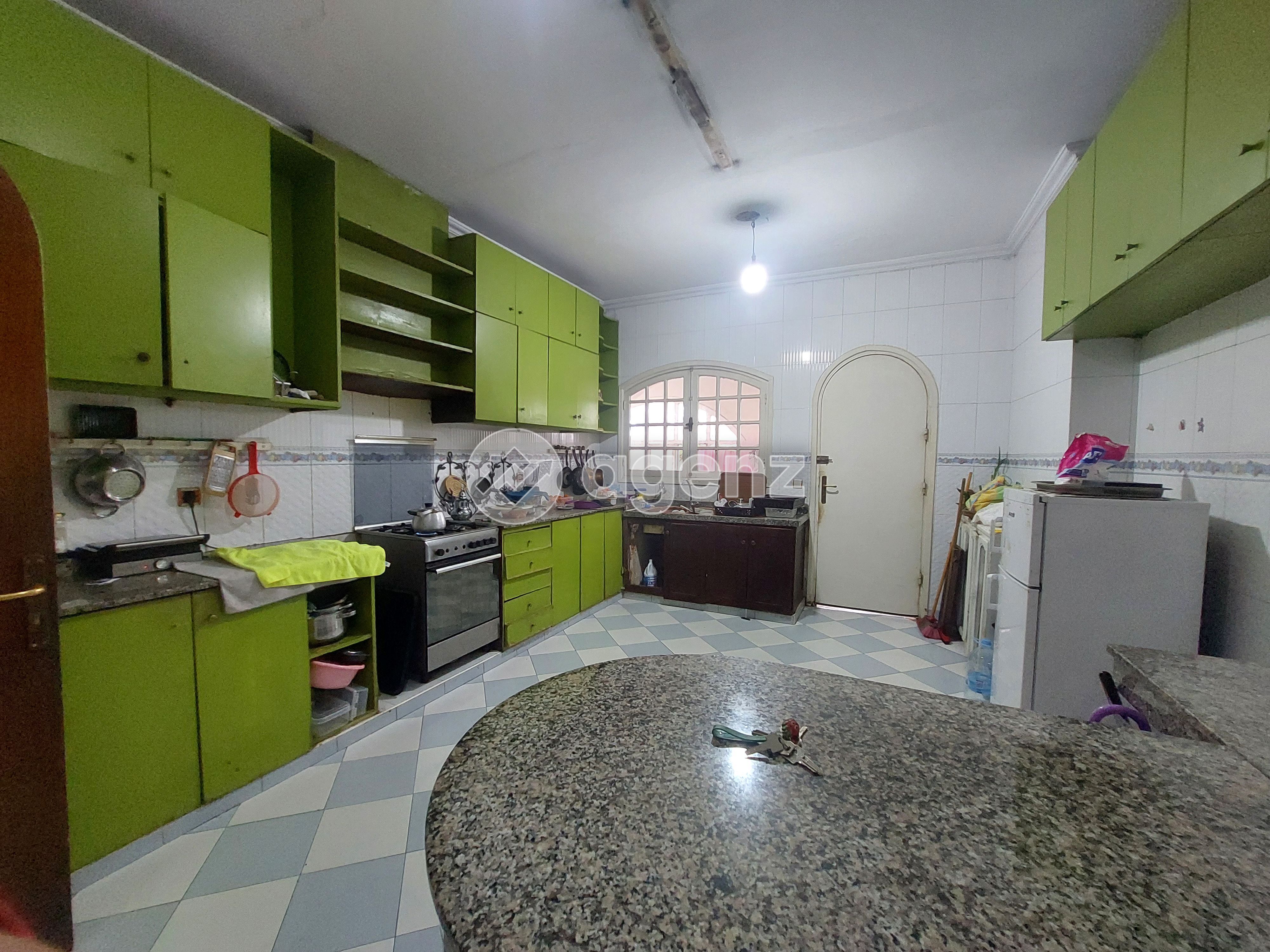 Villa 2775 m² f Californie — 4