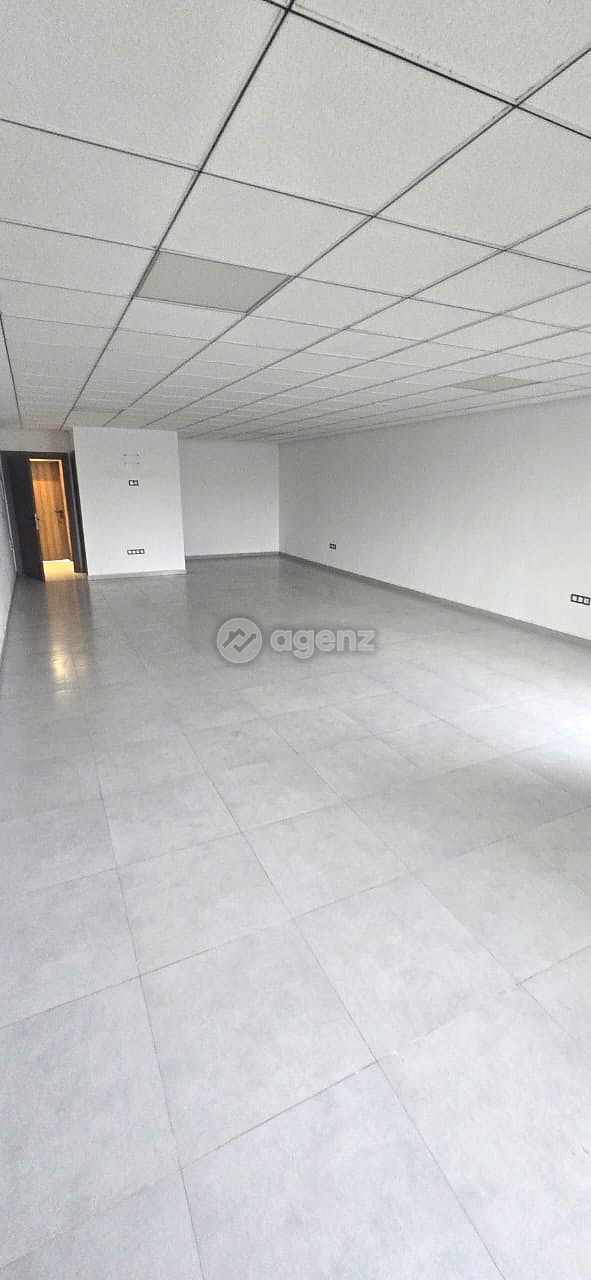 Luxueux Bureau à louer à Hay Moulay El Kamel — 2