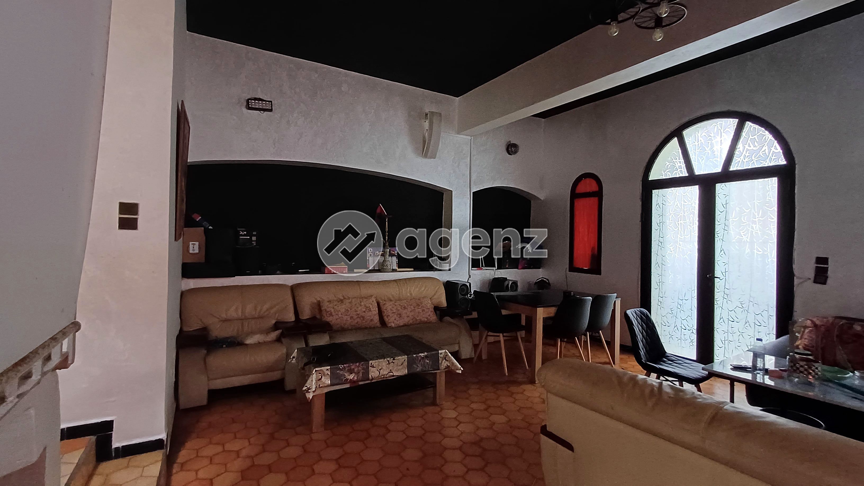 Authentique Villa de 3 chambres A vendre à Plage Les Palmiers