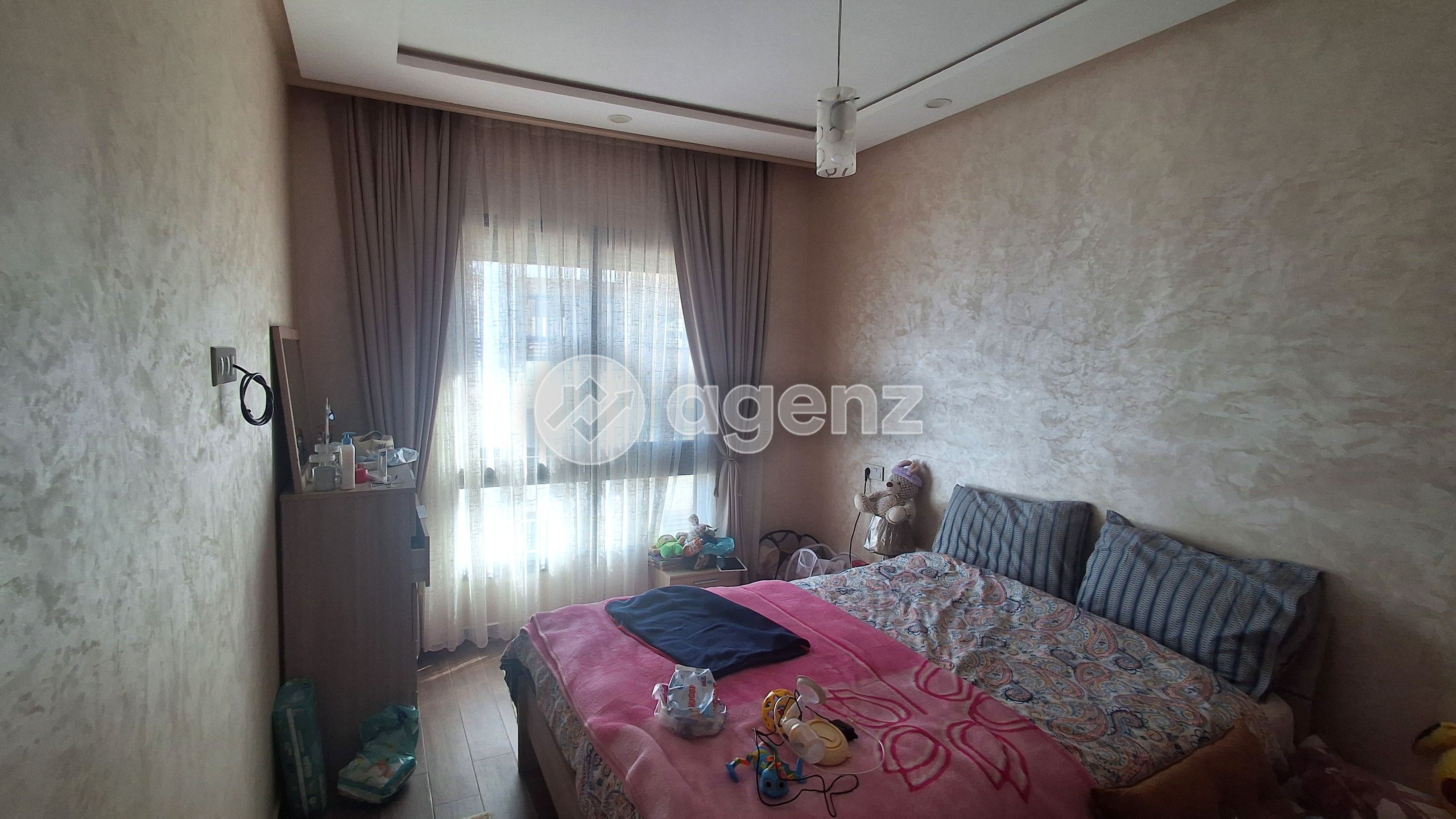 APPARTEMENT LUMINEUX 104 M² À VICTORIA BOUSKOURA
 — 2