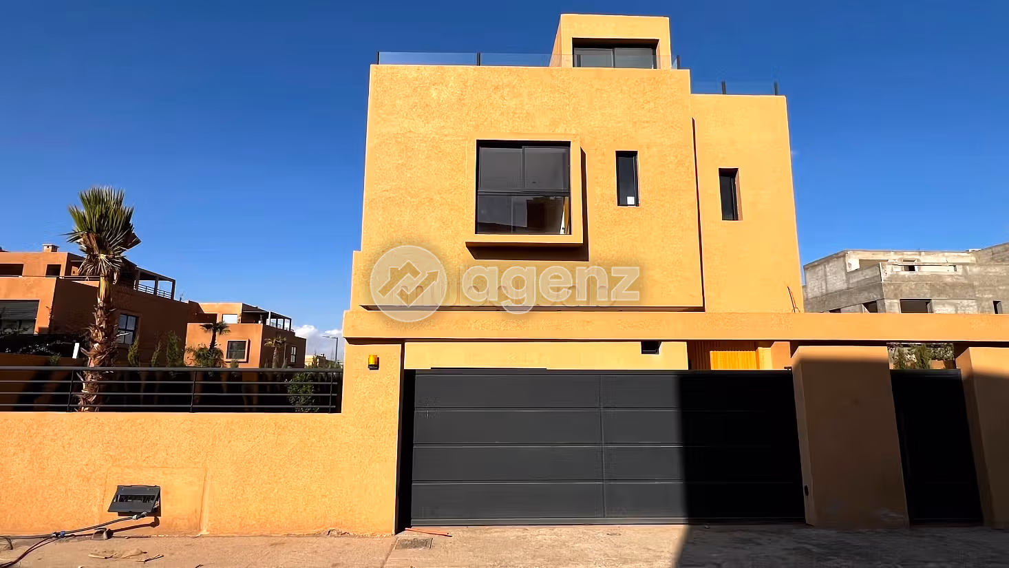 Vente villa VNA Kms 8 route de Tahanaout Marrakech — 2