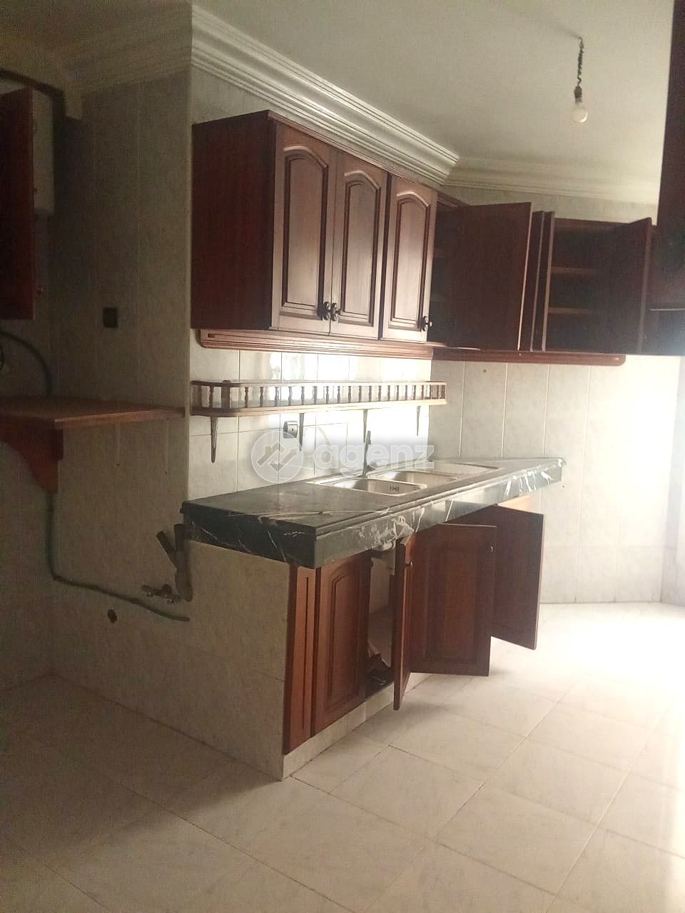 Appartement à louer à Bourgogne Ouest — 5